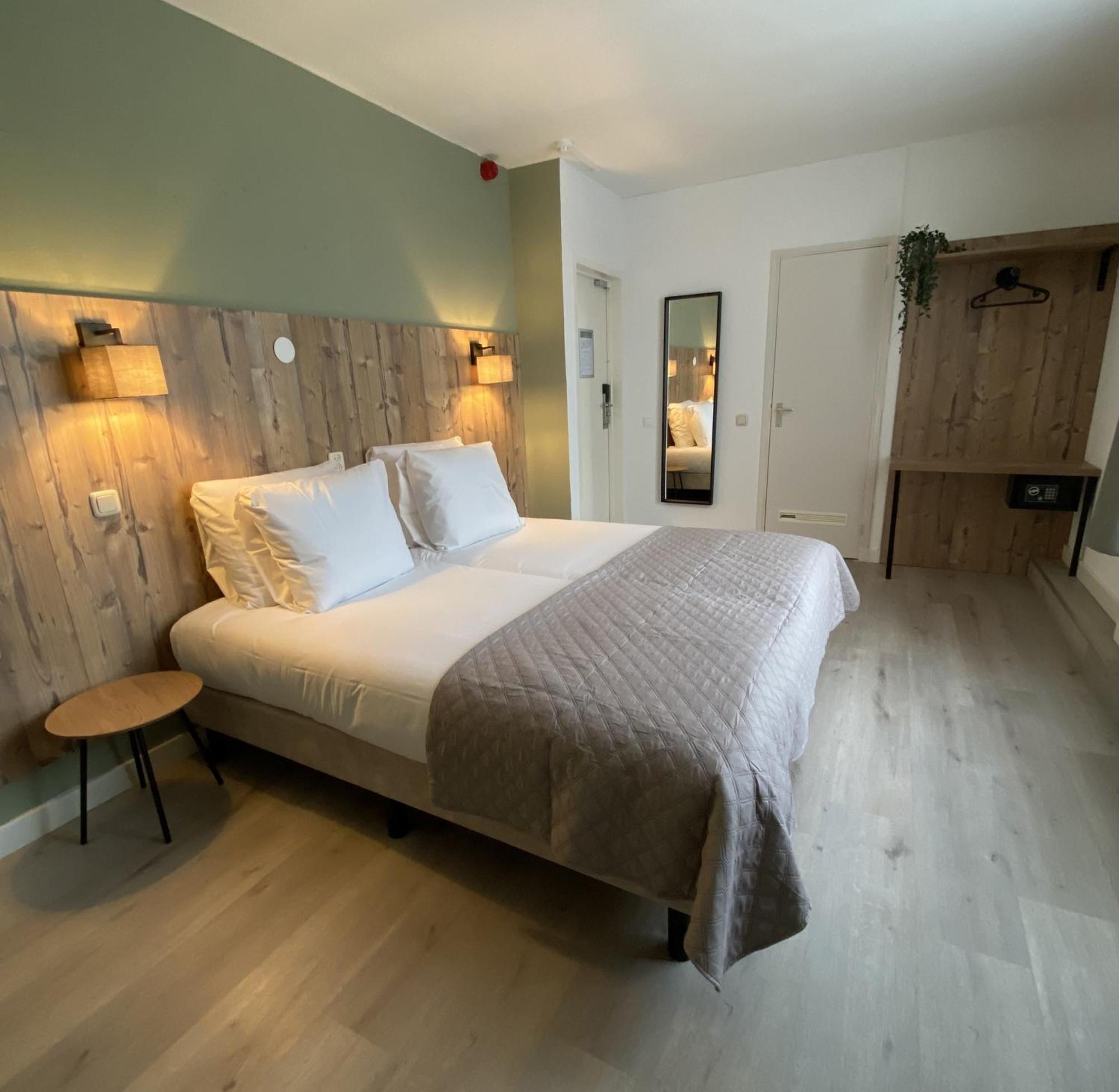 Hotel Emilia Kaatsheuvel ภายนอก รูปภาพ
